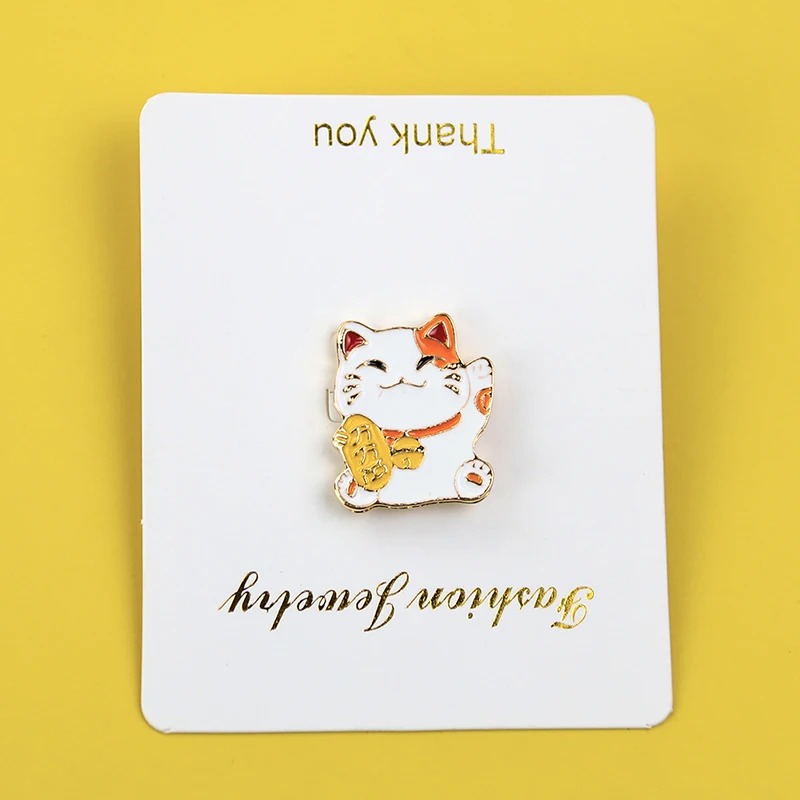 Lucky Cat Metal Brooch Small M - Hunting Outdoor Apparel recension och pris